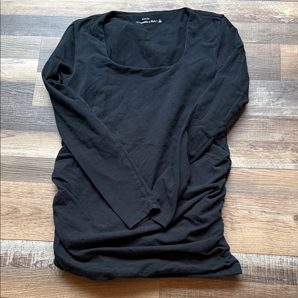 Abercrombie & Fitch Maternity Long Sleeve Top